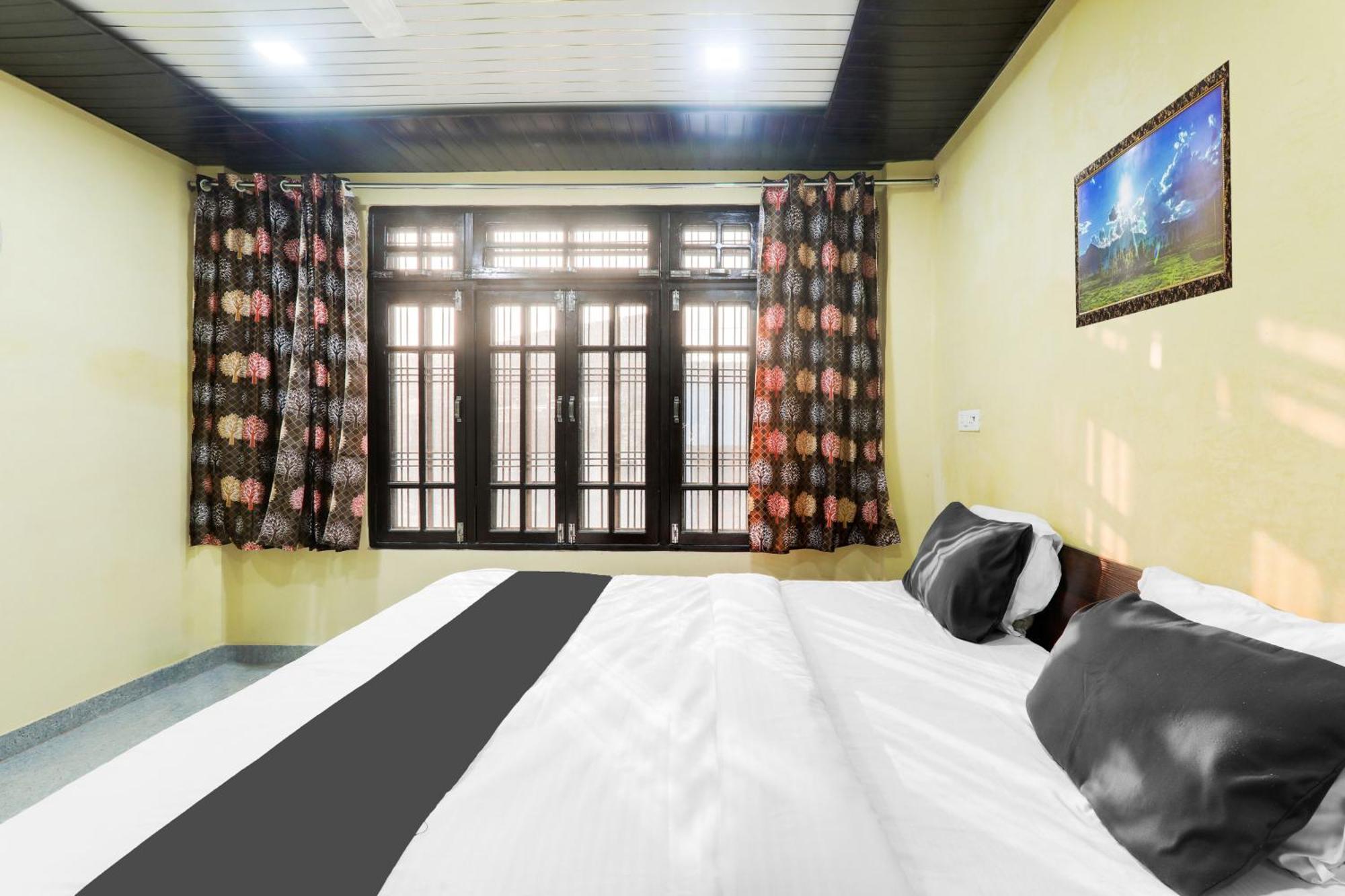 Hotel O Basera Lucknow